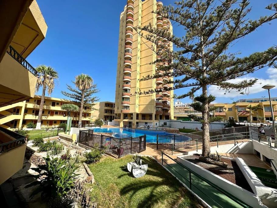 Las Vistas Beach Los Cristianos 2 Swimming Pools Exteriör bild