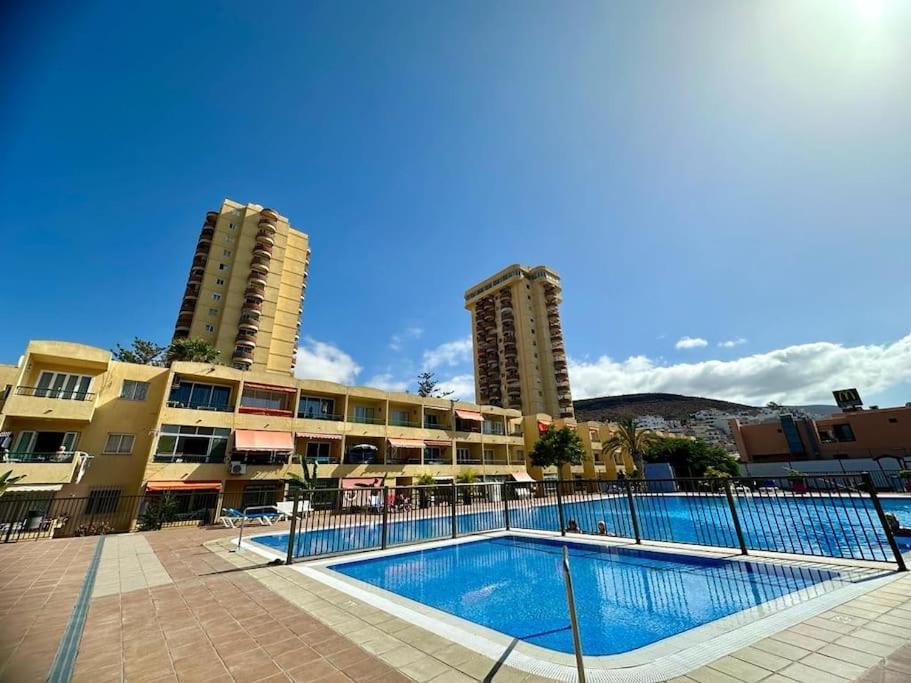 Las Vistas Beach Los Cristianos 2 Swimming Pools Exteriör bild